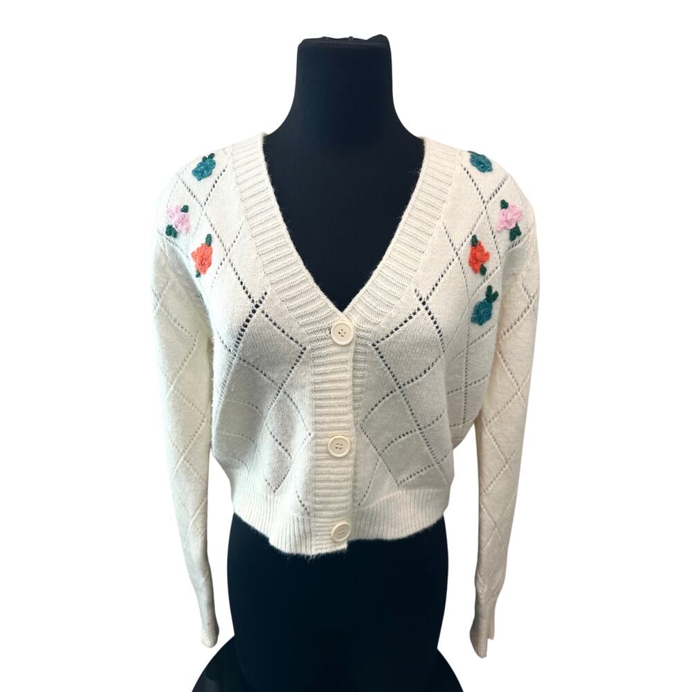 HYFVE Cream Floral Crochet Cropped Cardigan Sweater Cottagecore | Medium - Picture 2 of 7